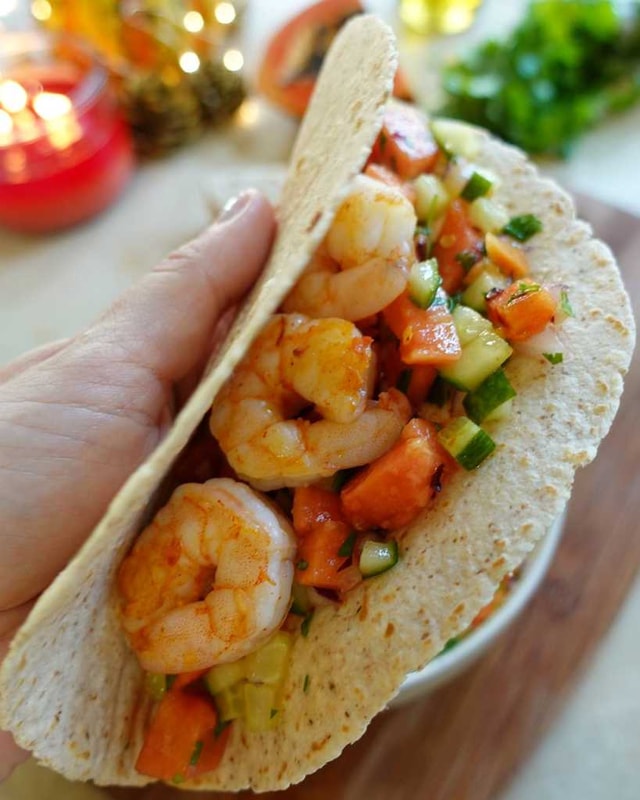 Shrimp taco with Papaya Salsa