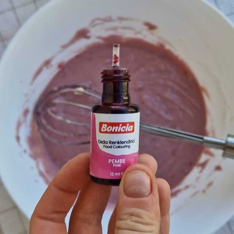 pink food coloring