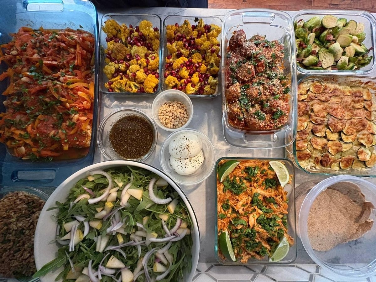 Shredded Chicken & Harissa Cod Meal Prep