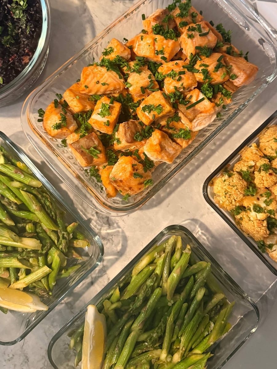 Garlic Salmon Bites & Maple Mustard Pork Meal Prep