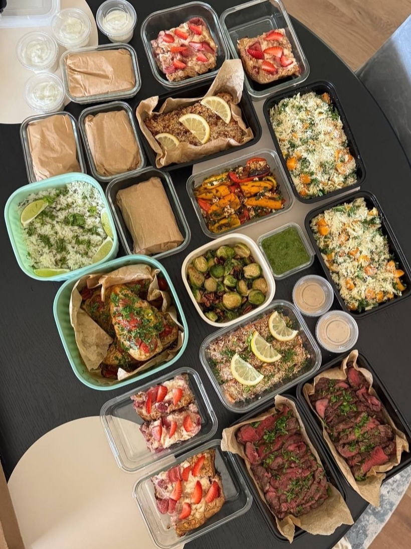 Pesto Chicken & Pecan Salmon Filets Meal Prep in Houston