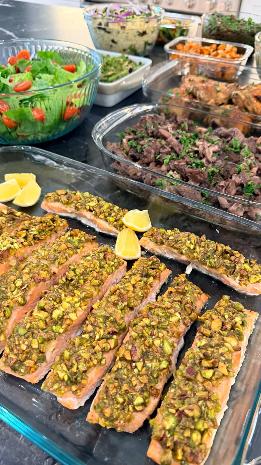 Global-inspired fusion with a focus on nutrient-dense proteins and vibrant, vegetable-forward sides.