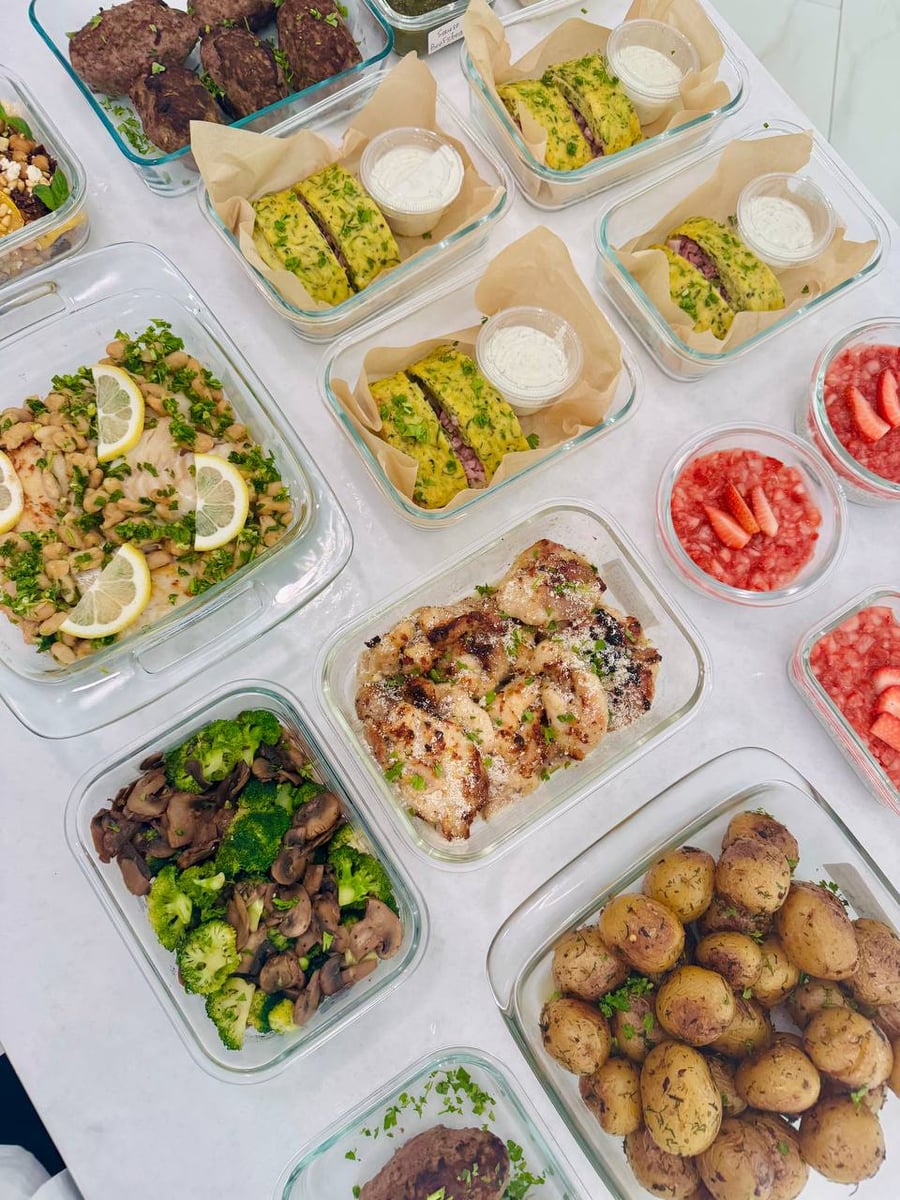 Greek and Turkish sides around three lean proteins, with breakfast portioned four to a week