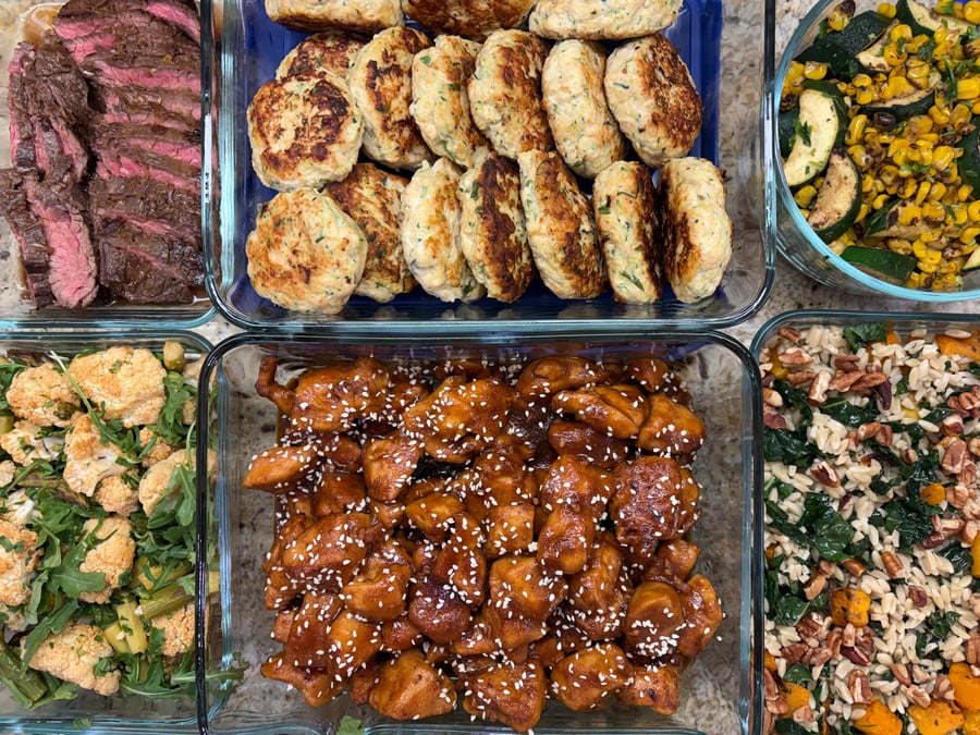 Global-Inspired Fusion with Farm-to-Table Seasonal Focus