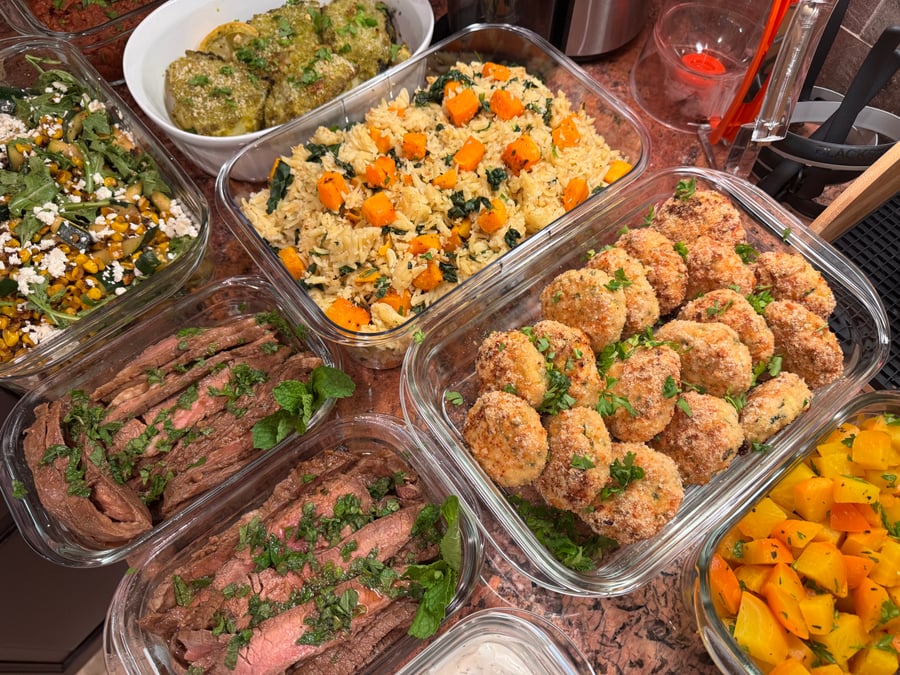 Global-inspired comfort fusion with a focus on fresh, seasonal produce and clean protein preparation.