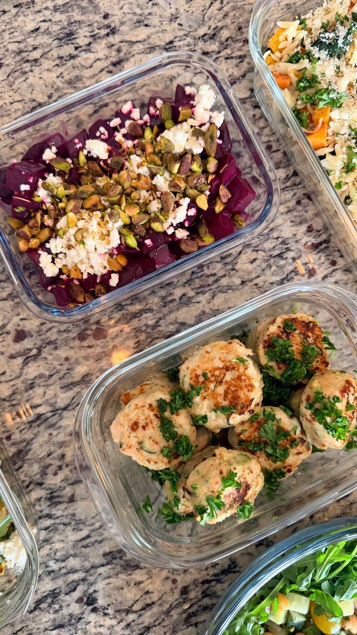 Zucchini turkey fritters paired with baked golden beets topped with crunchy pistachio dukkah and creamy feta cheese.