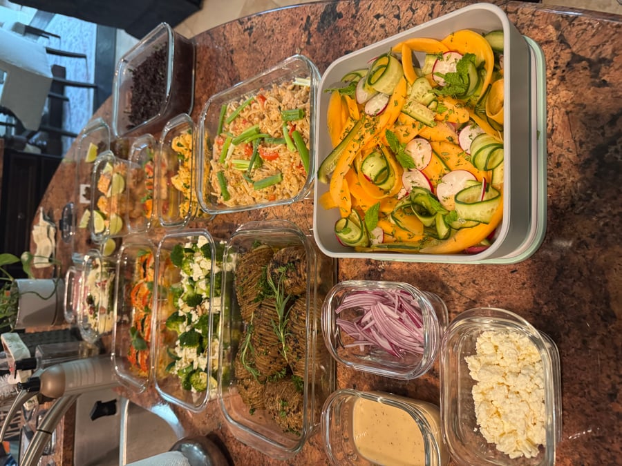 Global-inspired fusion featuring Italian-Mediterranean profiles, Southeast Asian classics, and elevated Mexican staples.