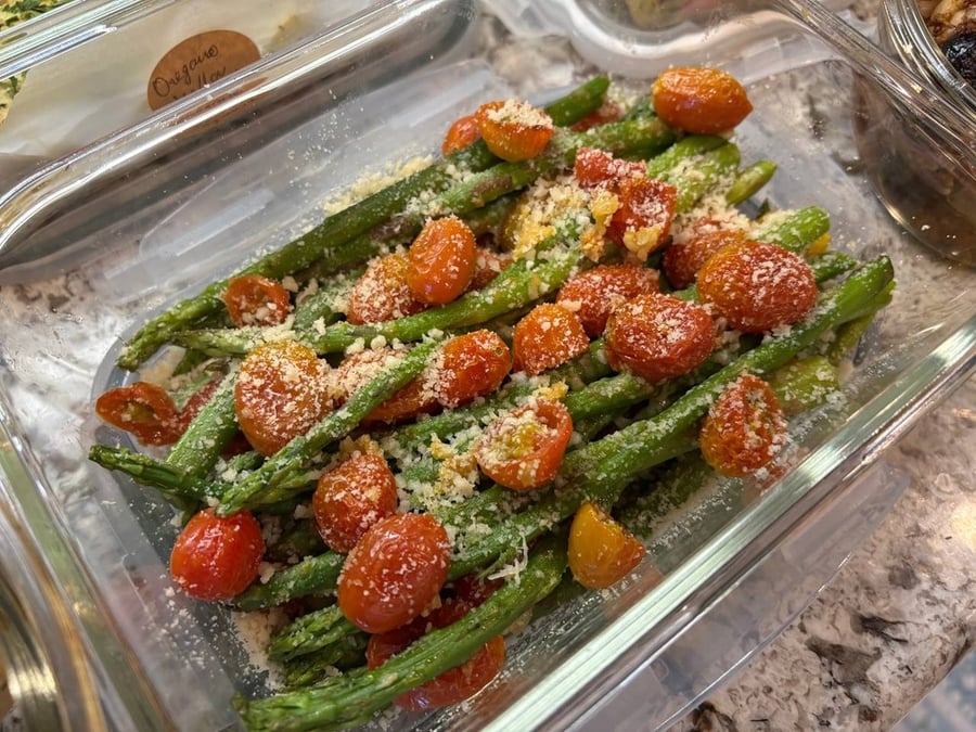 Roasted asparagus with cherry tomatoes and parmesan